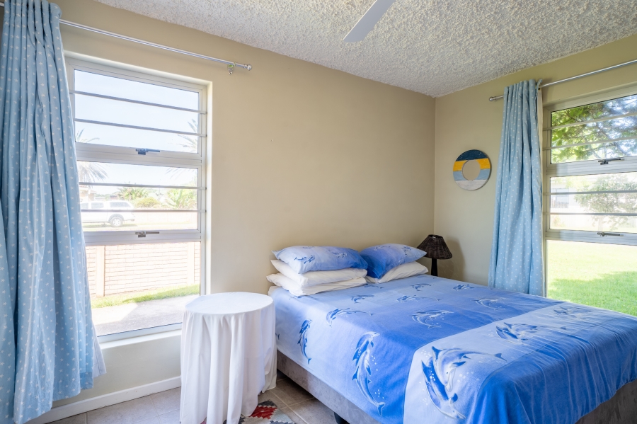 5 Bedroom Property for Sale in Kidds Beach Eastern Cape